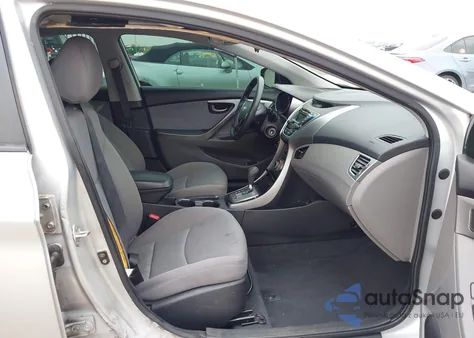 2013 Hyundai Elantra Gls z USA, uszkodzony, nr VIN KMHDH4AE5DU792748
